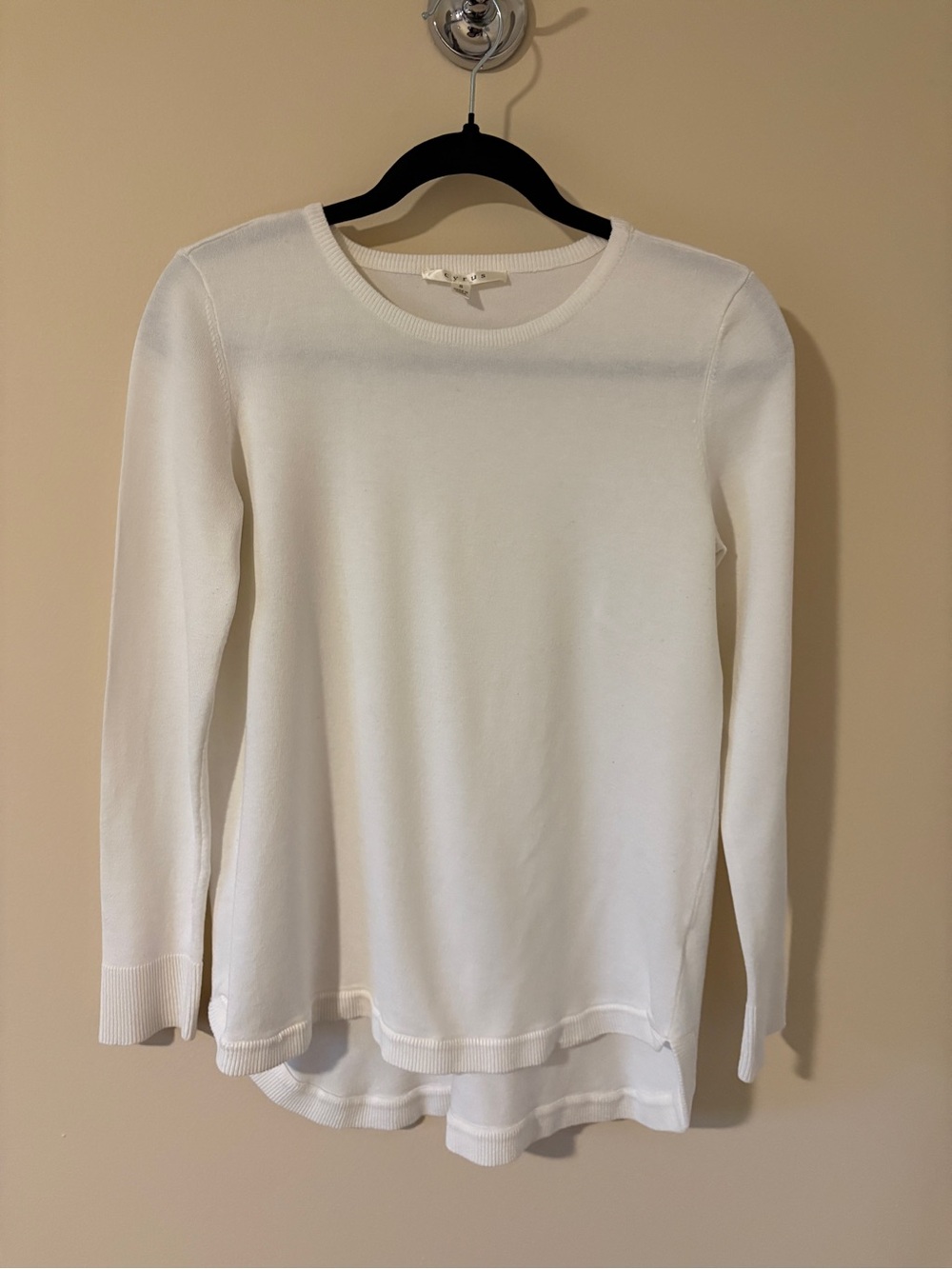 Cyrus Cream Crewneck Long-Sleeve Knit Top